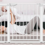 Baby Gates: The Best Baby Gates to Ensure the Safety of Your Curious Baby